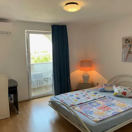 Arthouse Villa Palma-3