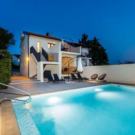 Mari House-3