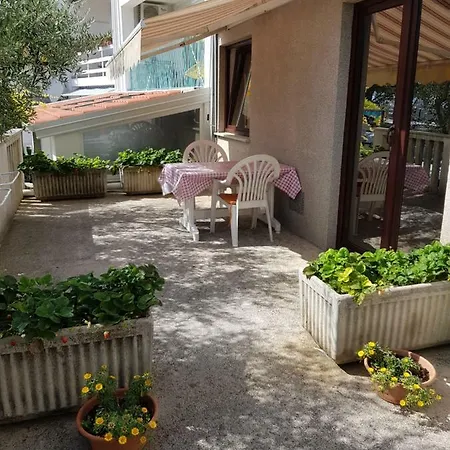 Guest House Vukusic-3