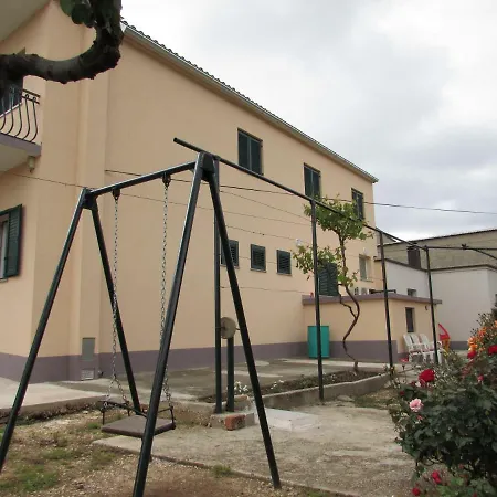Room Bioci-3