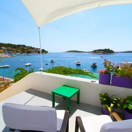 Seafront Rooms-3