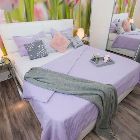 Guest House Lenny Rooms-2