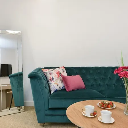 Harvey'S Luxury Rooms-2