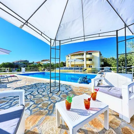 Apartments Cvita Holiday-3