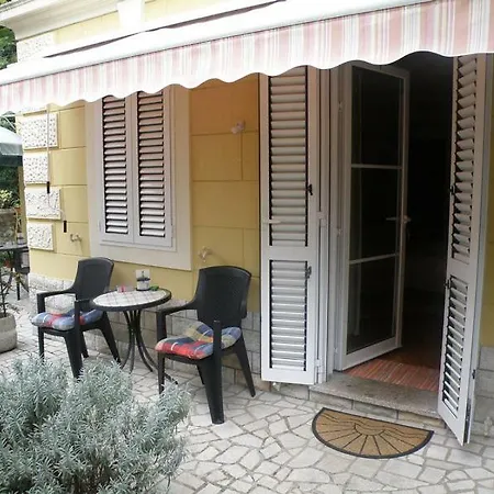 Rooms Alida-2