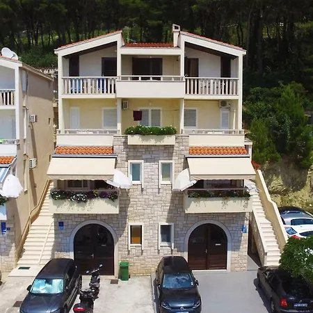 Apartments & Rooms Merita-2
