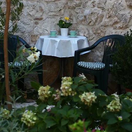 Guest House Kala-3