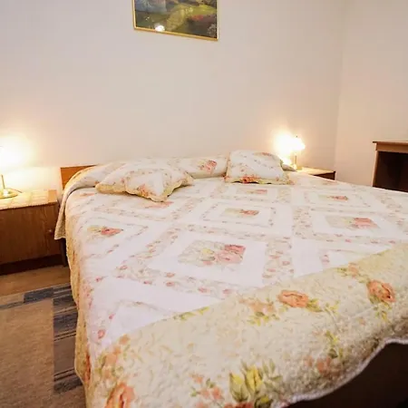 Apartment Cirila-3