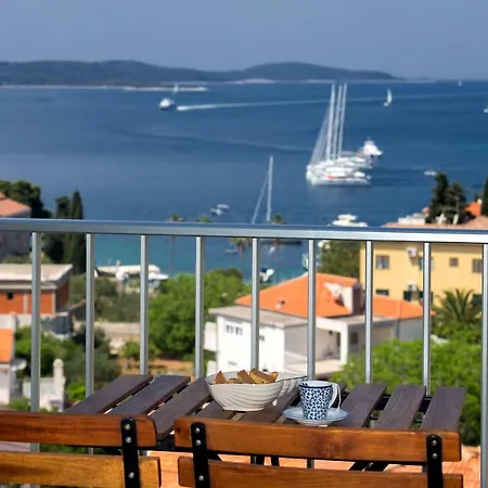 All About The Sea - Riviera House Near The Center Of Hvar-2