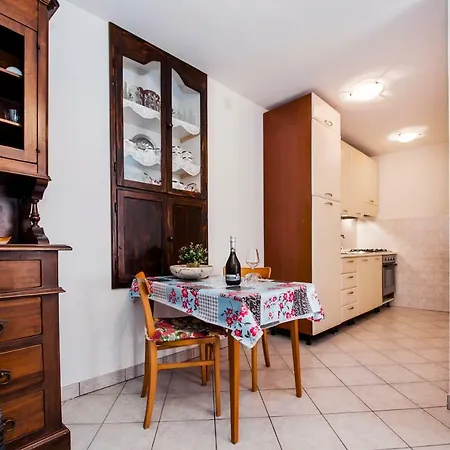 Guesthouse Ancient Stone-3