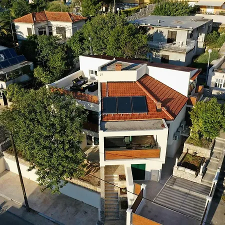 Villa Karaber-2