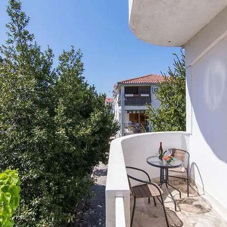 Villa Jadran 2-3