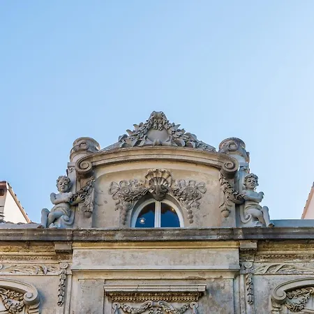 Villa Roma Dubrovnik Historic Apartments Near Old Town-3