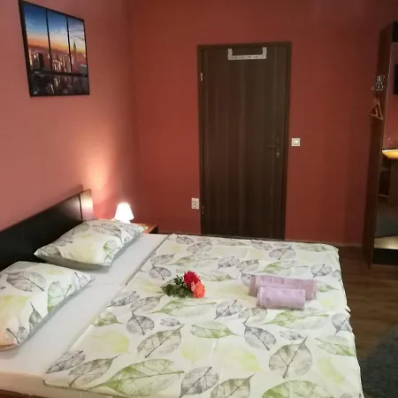 City Break Rooms Zagreb-3