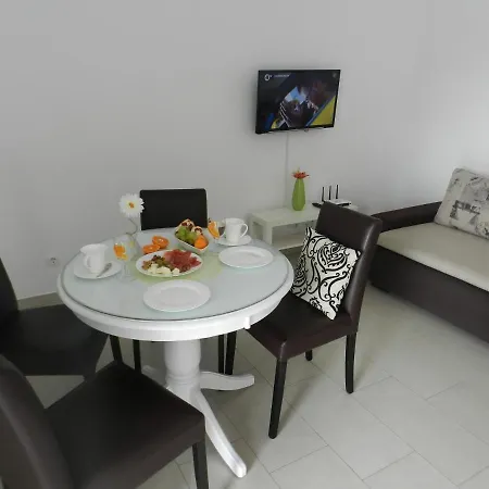 Diamant Apartments-3