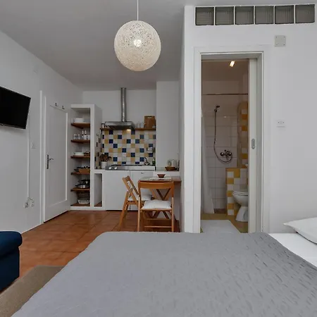 Apartments & Rooms Rica-3