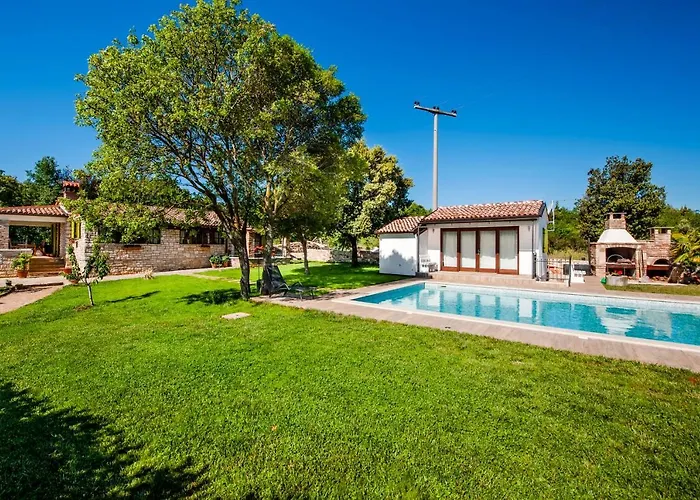 Villa Antica Rovinj avec Piscine