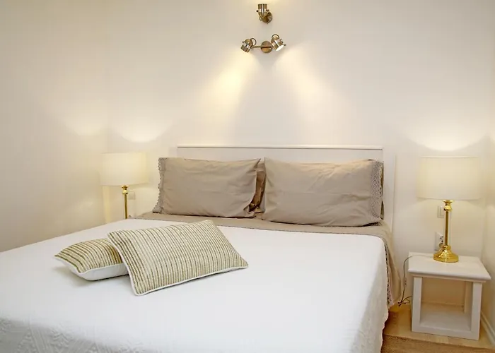 Swan City Apartment & Room Šibenik