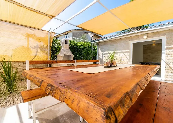 Privates Villa Ostone Pula