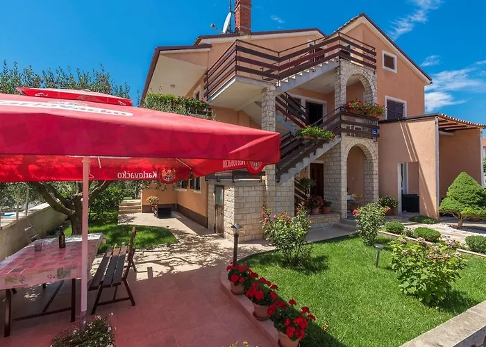 Apartments Nerina Novigrad Istria