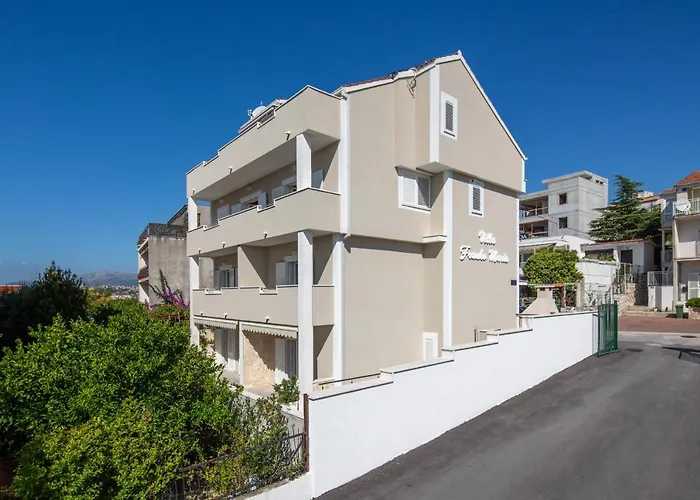 Apartment Villa Franko Maris Podstrana