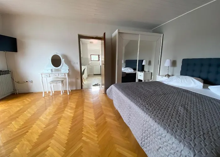 Apartements And Rooms Next To The Sea - Belveder Rab Sea And Sunset Wiew Supetarska Draga