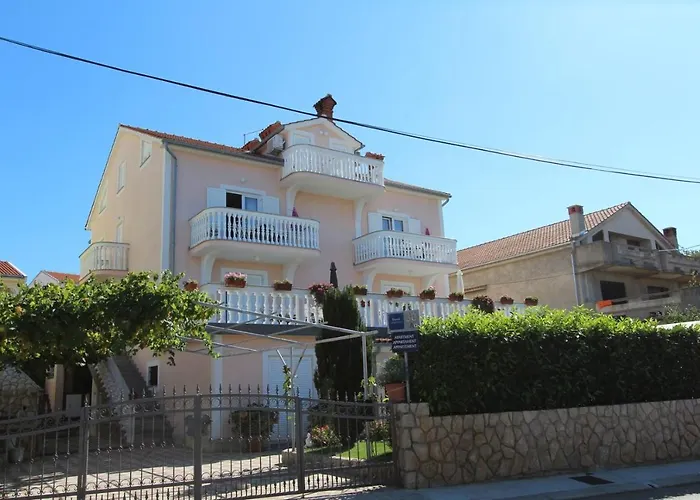 Apartments Ravlic Ana Malinska