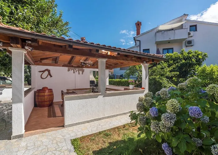 Apartments Silvano Porec