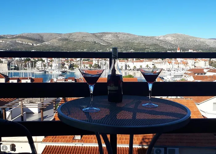 Fresh Apartments Dar Orlic Trogir