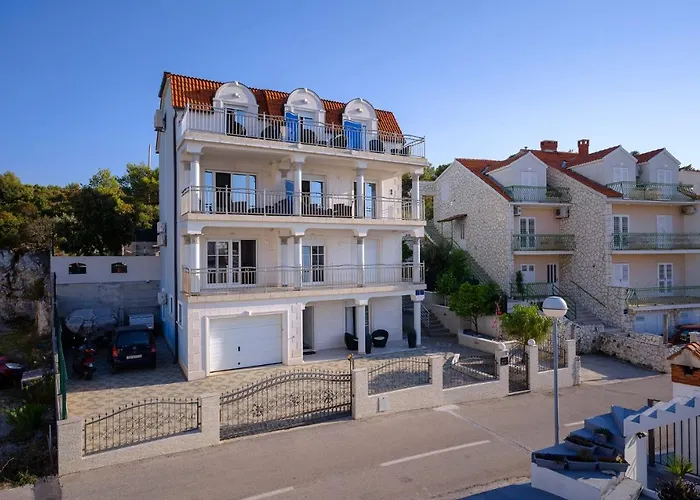 Apartments Matkovic Hvar Town