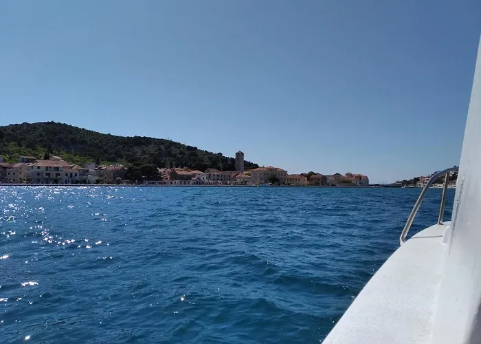 Bed and Breakfast Diving Tisno