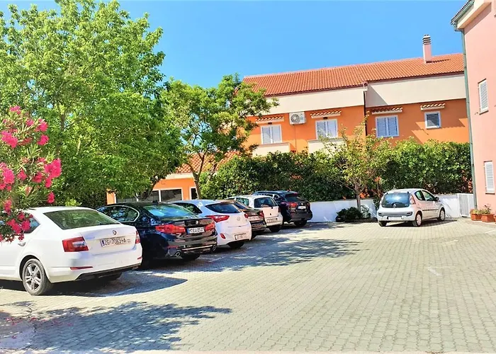 Guest House Jasna Novalja
