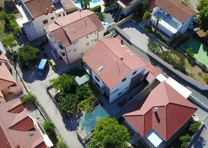 Rooms & Apartments Blue Beach Vodice