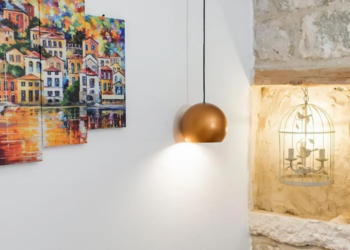 Vintage House Al Pozzo Aparthotel Hvar Town