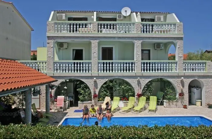 Room In Medulin With Terrace, Air Conditioning, Wifi 3488-8