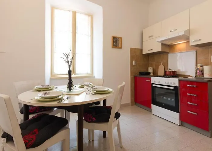 Affordable Apartment Near Amphiteatre Pula