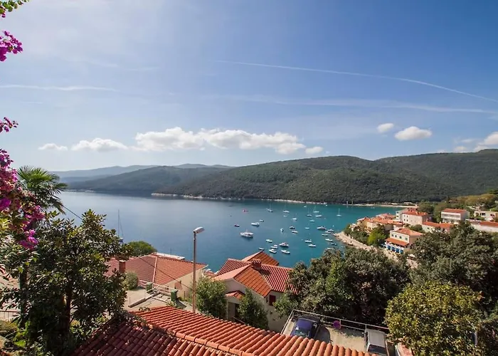 Novo Renovirani Apartman Blizu Centra I Mora Hotel Rabac