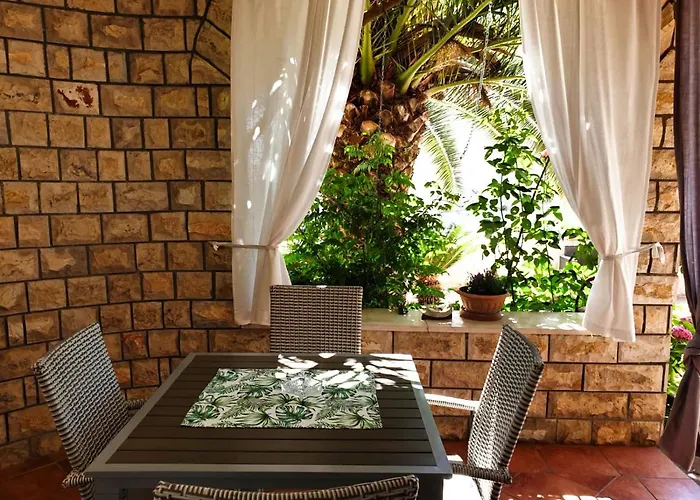 Villa Mateja Novalja