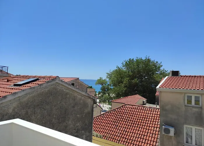 Private Bedroom With Bathroom Baška Voda