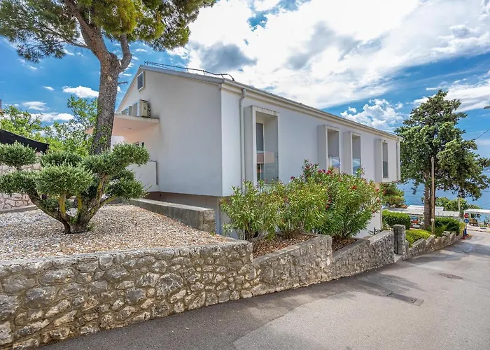 Haustierfreundliches Rocky Beach Rooms Novi Vinodolski