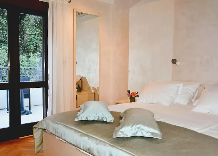 City Beach Villa With Pool And Sea View Dubrovnik