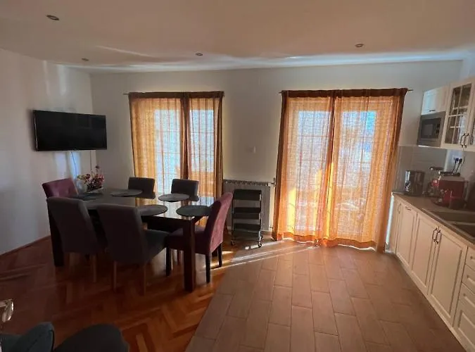 One-Bedroom House Hvar Town