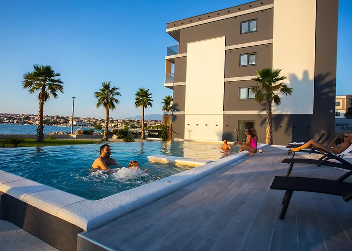 Hotel Liberty Plaza à Novalja