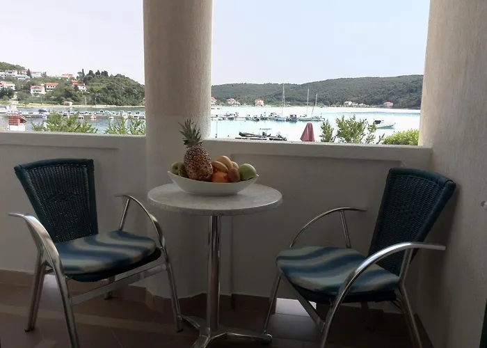 Apartments And Rooms With A Swimming Pool Kampor, Rab - 12773