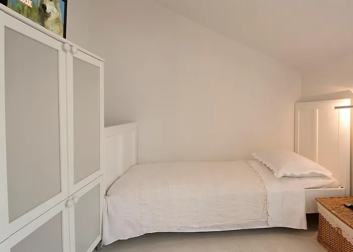 Apartments & Room Vesna Brela