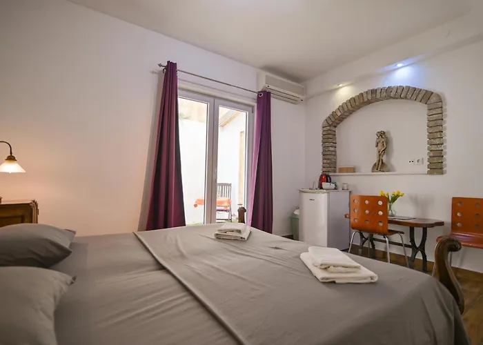 Guesthouse Kate Trogir