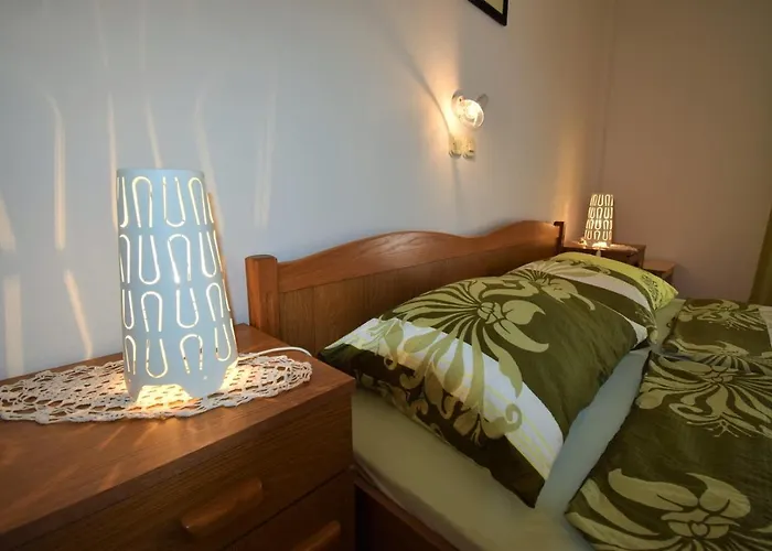 Apartments Mica Lopar