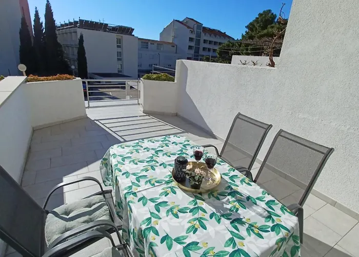 Apartments Kovacic Makarska