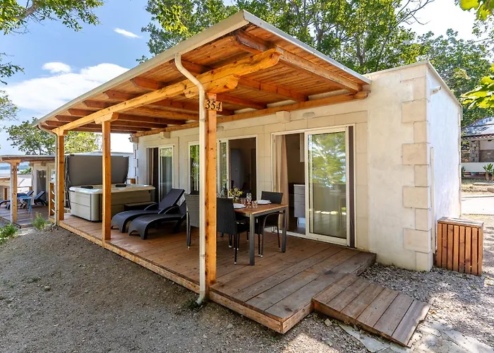Glavotok Premium Green Camp Brzac