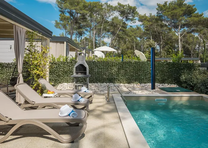 Premium Camping Homes Santa Marina, Lanterna Tar-Vabriga